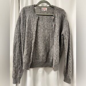 Vintage Lady Clansman Gray Cable Knit Wool Cardigan Size L